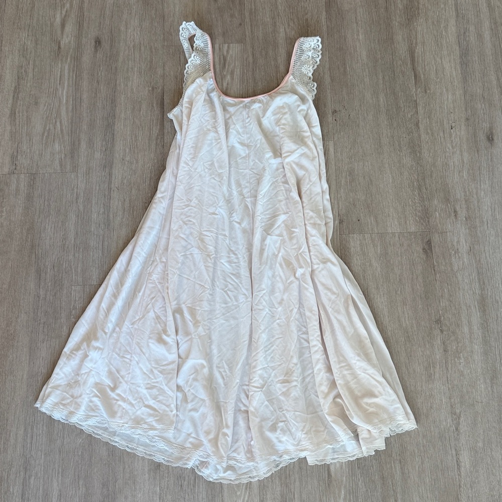 Vintage Lucie Ann Slip Nightgown - Picture 4 of 4